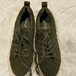 J. Slides New York City, dark green suede quilted sneakers,. size 8 1/2 worn 2x